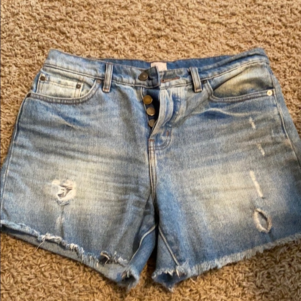 Rip curl size 7 high rise denim shorts
